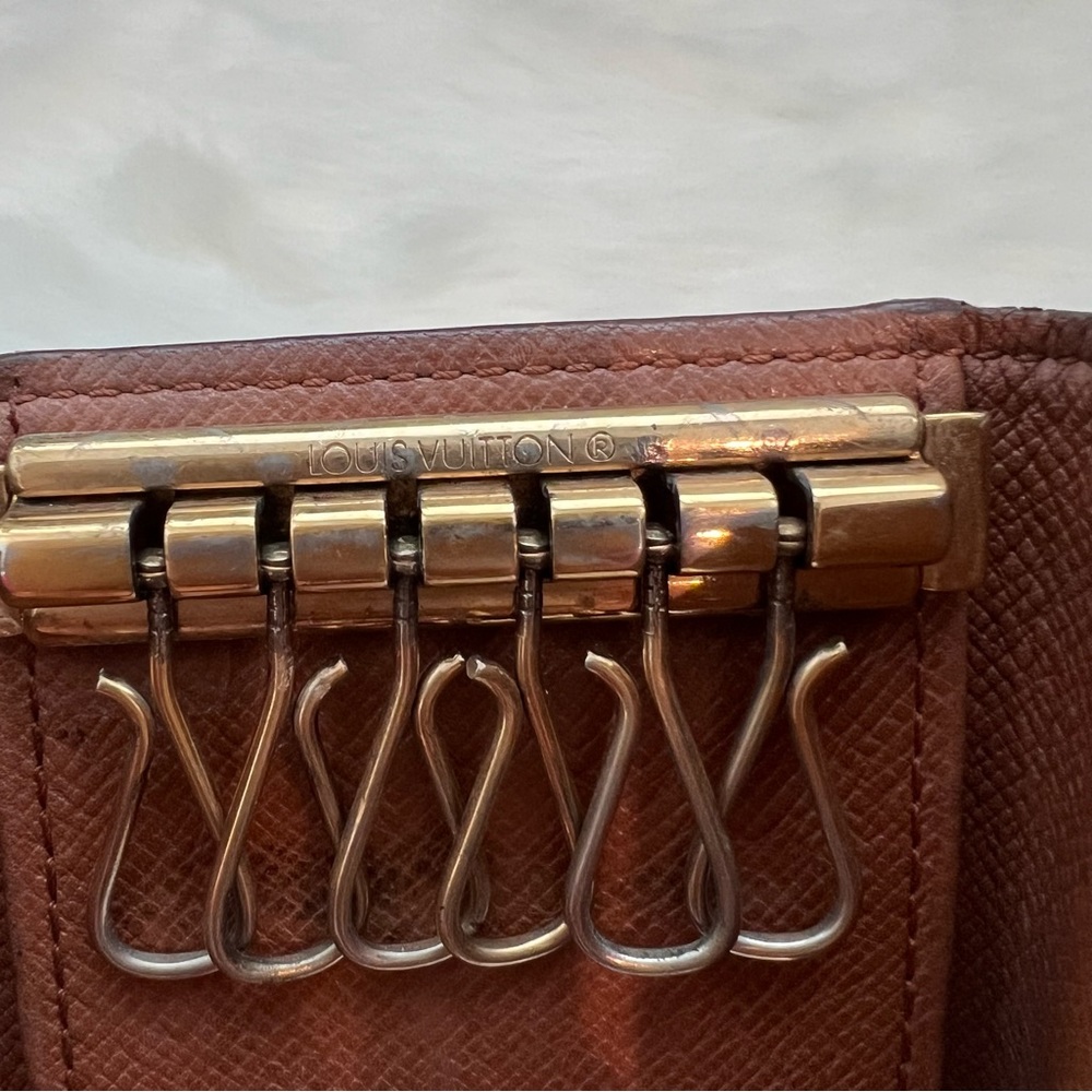 6 key case - Picture 10 of 10